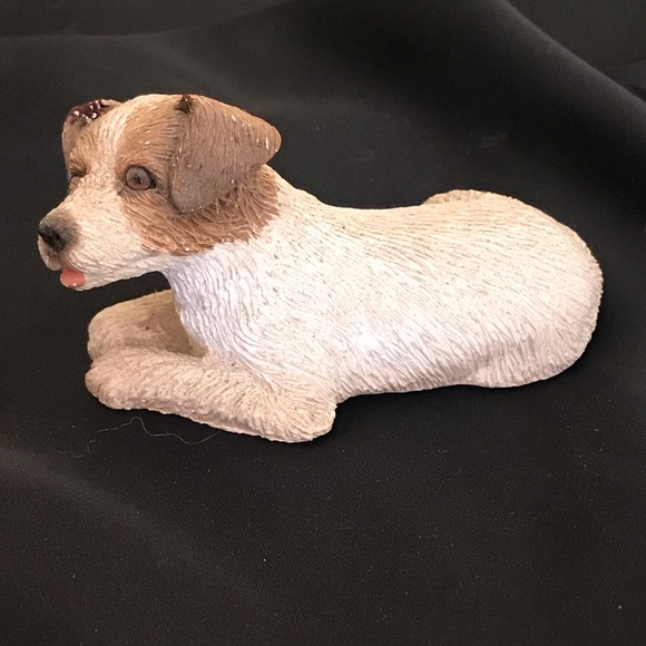 Winking Jack Russell Sandicast Figurine - Picture 2 of 5
